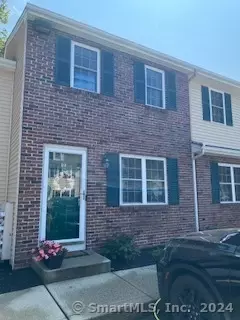 530 Center St #A10, Wallingford, CT 06492