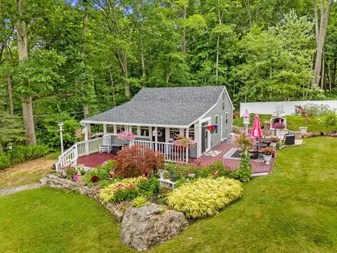 136 Lake Shore Dr, Lebanon, CT 06249