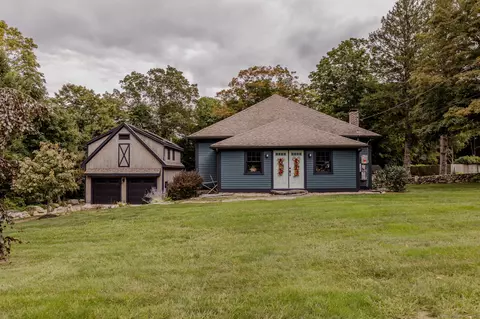 350 Phoenixville Rd, Chaplin, CT 06235