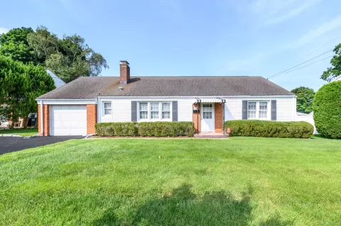 134 Courtland Ave, Stamford, CT 06902