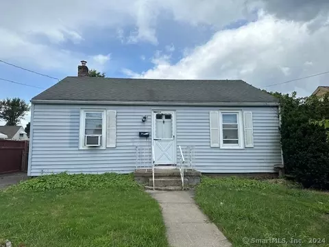 670 Queen St, Bridgeport, CT 06606