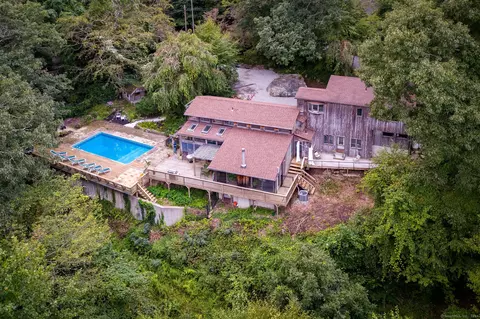 11 Mitchel Ter, Ivoryton, CT 06442