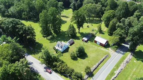 124 Bungay Rd, Seymour, CT 06483