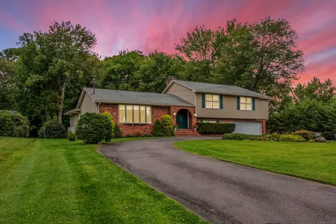 82 Buckwheat Hill Rd, Watertown, CT 06795