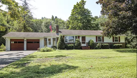 123 Raymond Rd, Windsor Locks, CT 06096