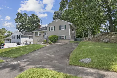 38 Maher Dr, Norwalk, CT 06850