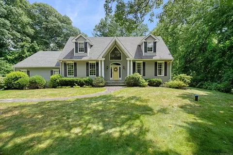 789 Mount Carmel Ave, North Haven, CT 06473