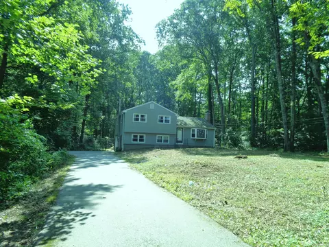79 Gilead Rd, Andover, CT 06232