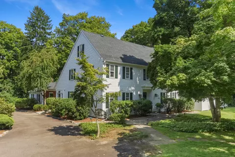 11 Valley Rd, New Canaan, CT 06840