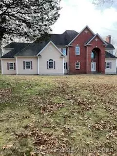 501 Taylor Hill Rd, Griswold, CT 06351