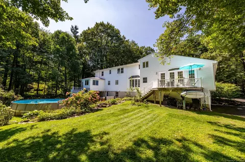 466 E Hartland Rd, Barkhamsted, CT 06063