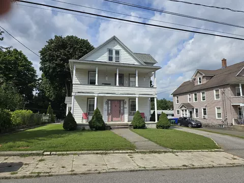 124 Hoffman St, Torrington, CT 06790