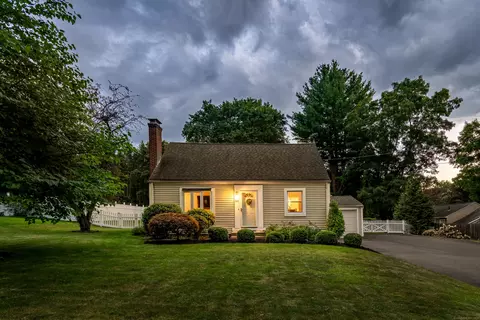 263 Mountain Rd, Ellington, CT 06029
