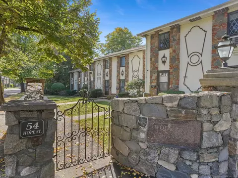 54 Hope St #A, Stamford, CT 06906