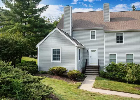 19 Prospect Rdg #63, Ridgefield, CT 06877
