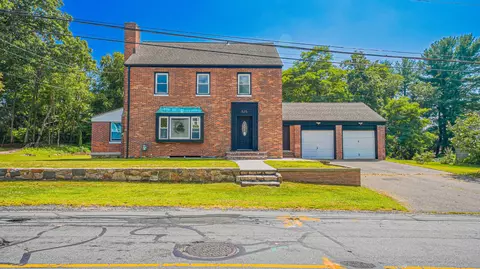525 Woodside Ave, Bridgeport, CT 06606