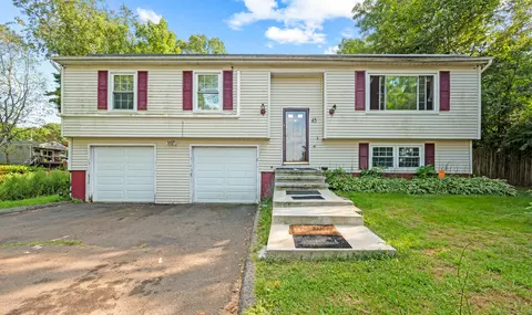 45 Hemingway St, New Haven, CT 06513