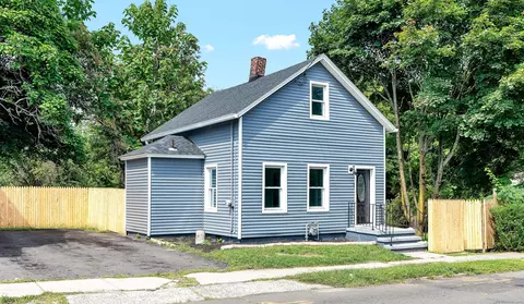 60 Bowen St, Hamden, CT 06514
