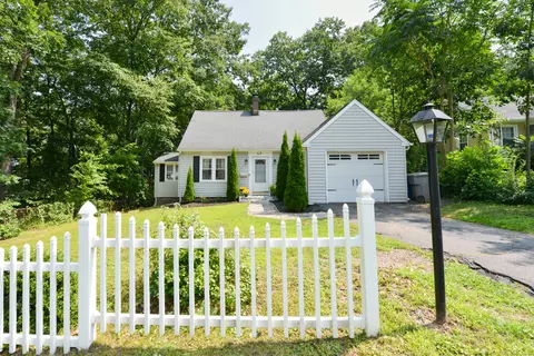49 Page Ave, Bristol, CT 06010