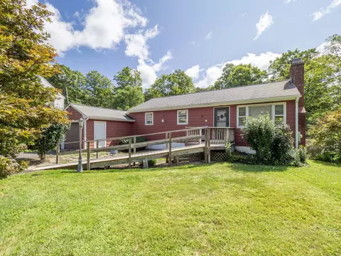 22 Midrocks Rd, Ridgefield, CT 06877