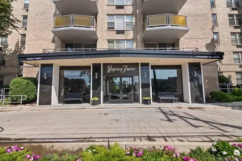 1 Strawberry Hill Ct #3H, Stamford, CT 06902