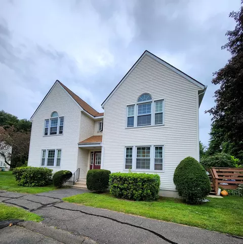 14 Pinney St #23, Ellington, CT 06029