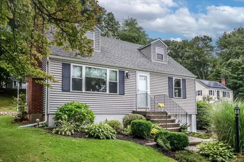 180 Walnut Hill Rd, Bethel, CT 06801