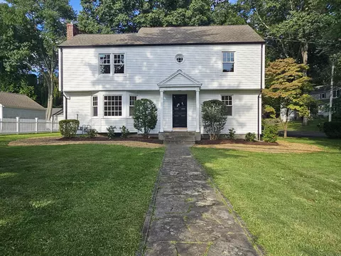 350 Church Hill Rd, Fairfield, CT 06825