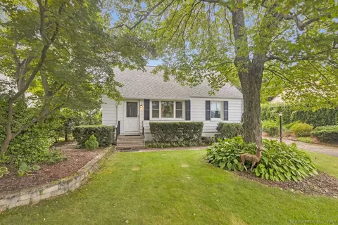 47 Humbert St, Meriden, CT 06450