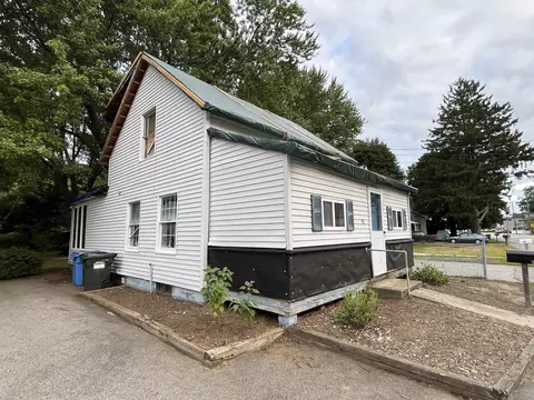 91 Taftville Occum Rd, Norwich, CT 06360