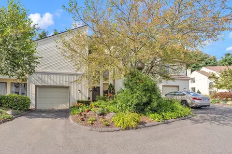 12 Spindle Hill Rd #8C, Wolcott, CT 06716