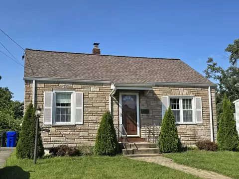 88 Cambridge Dr, East Hartford, CT 06118