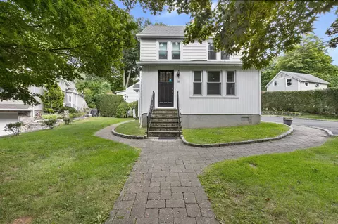 127 River St, New Canaan, CT 06840