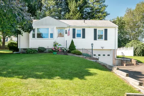 53 Markham St, Middletown, CT 06457