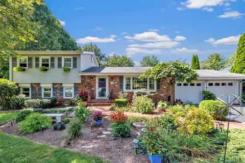 175 Colony Ave, Trumbull, CT 06611