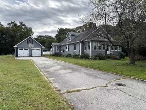 54 Proulx St, Brooklyn, CT 06234
