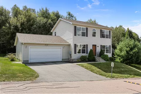 13 Sterling Ridge Ln #13, Sterling, CT 06377