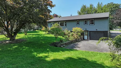 29 Sherman Ave, Trumbull, CT 06611