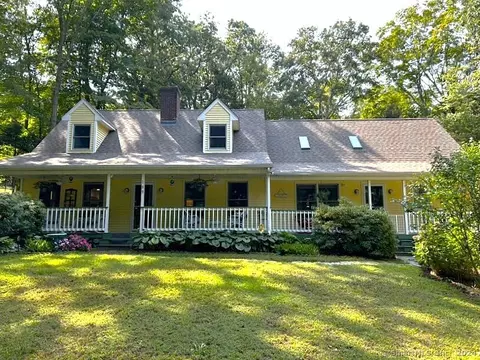 189 Kahn Rd, Franklin, CT 06254