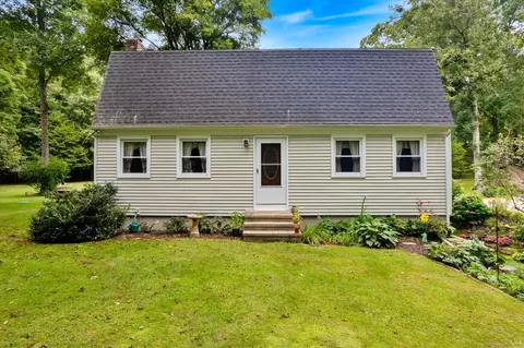 400 Wheeler Rd, Stonington, CT 06378