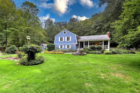 151 Reservoir Rd, Southbury, CT 06488