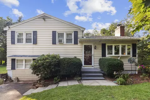 27 Tamarac Rd, Wallingford, CT 06492