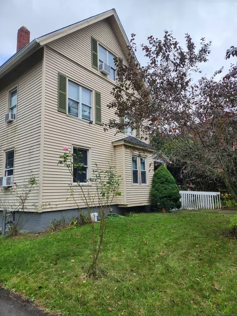 326 Bellevue St, Hartford, CT 06120