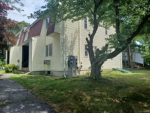 21 Oak Avenue Ext #6, Torrington, CT 06790