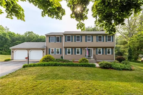 72 Prospect Hill Rd, Colchester, CT 06415