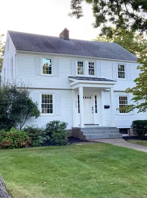 315 Auburn Rd, West Hartford, CT 06119
