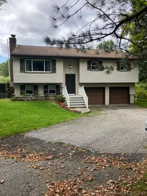 17 Archers Ln, New Milford, CT 06776