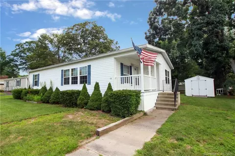 13 Skylark Rd, Colchester, CT 06415