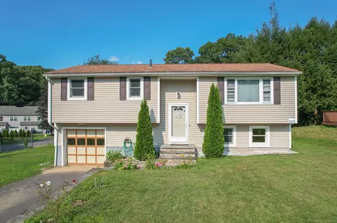 62 Highwood Ave, Watertown, CT 06779