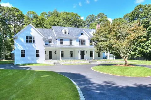 72 Valley Rd, New Canaan, CT 06840
